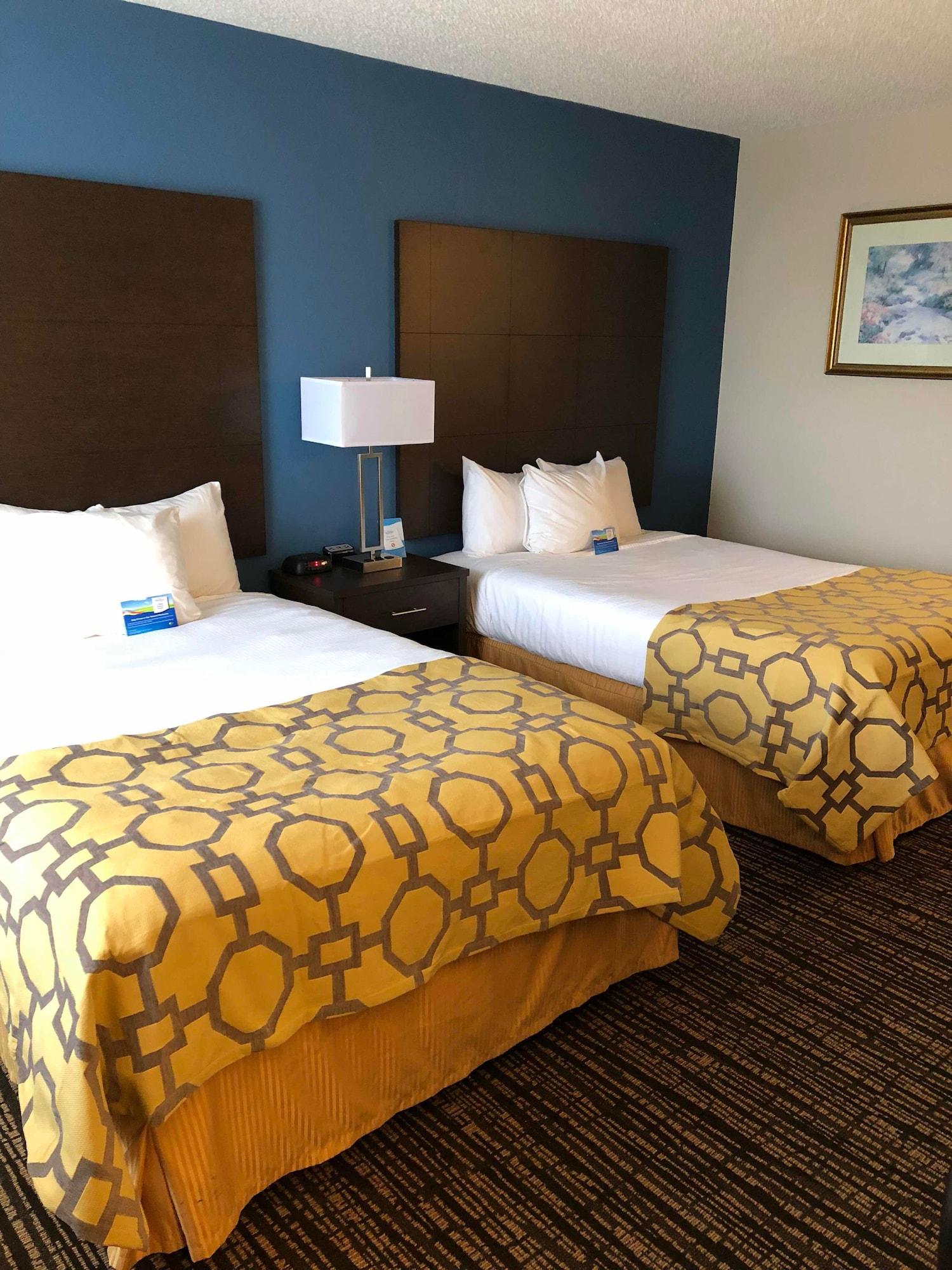 Baymont By Wyndham Washington Hotel Buitenkant foto