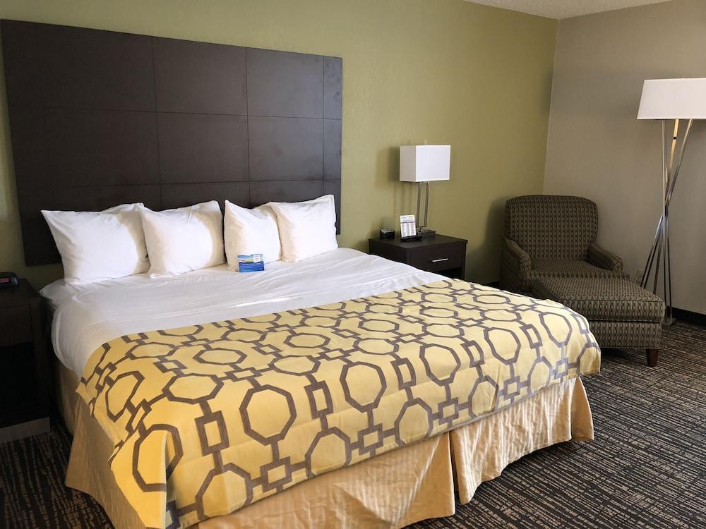 Baymont By Wyndham Washington Hotel Buitenkant foto